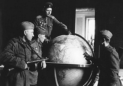 Куда пропал глобус Гитлера