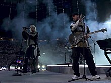 Linkin Park выступили перед финалом ЛЧ. Группа исполнила фрагменты Numb, In the End и новых песен