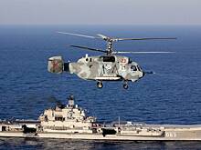 Англичанка гадит в памперсы