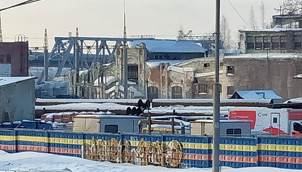 В Новосибирске на обследование разрушающегося здания ТЭЦ-1 выделили 5 млн рублей