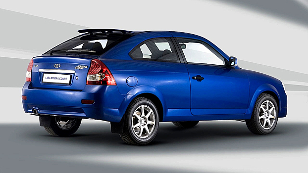 У водителя изъяли деньги за проданную машину, которую должны были конфисковать