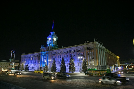 По всему Екатеринбургу загорятся синие огни: объясняем, что это значит
