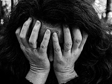 Экс-сенатор: Закон о харрасменте лишит женщин цветов