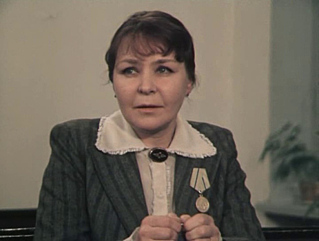 Нину Ургант тайно похоронили под Петербургом — как выглядит могила артистки