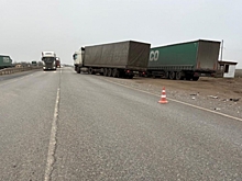 УАЗ на буксире столкнулся с фурой под Волгоградом