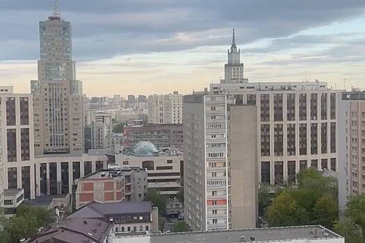 Жители Москвы сообщили о срабатывании сирены
