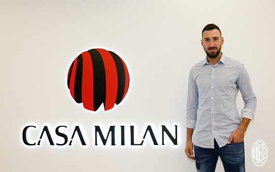 СМИ: "Милан" может подписать брата Доннарумы