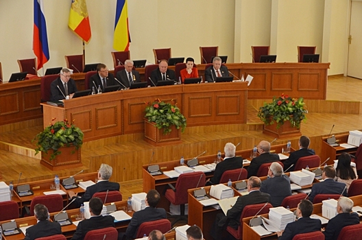 Депутатская зарплата в Ростовской области – в 10 раз выше средней