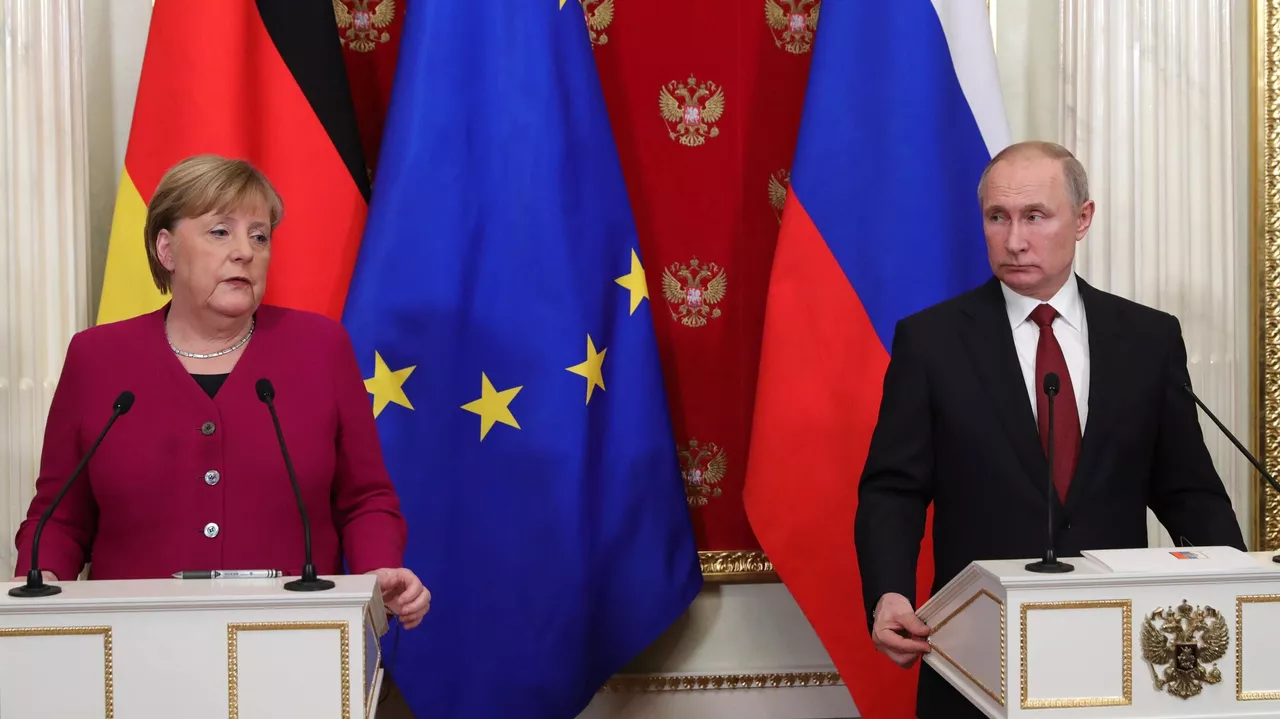 Последний шанс Брюсселя: Меркель вернут ради диалога с Путиным