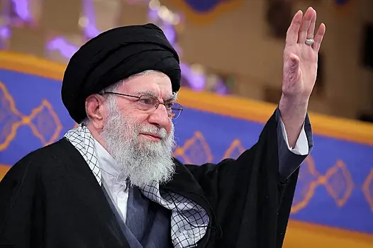 Хаменеи выступил с новым заявлением про Трампа