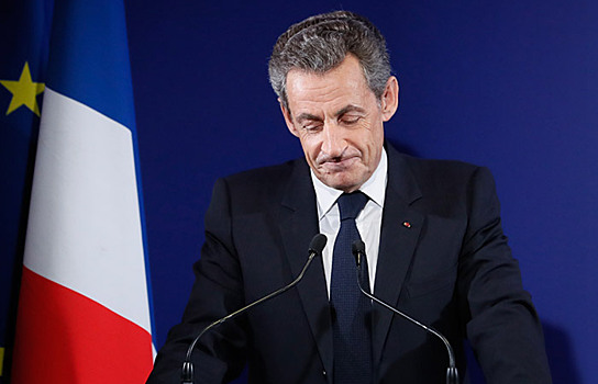 Саркози пойдет под суд за коррупцию