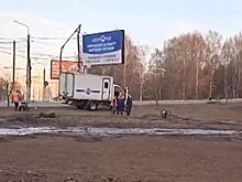 В Кальном два дня лились «зловонные фонтаны»