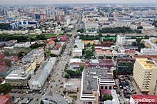 Екатеринбург обещают избавить от ям и ухабов