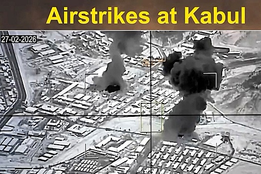 Министр обороны Пакистана заявил о начале "открытой войны" с Афганистаном