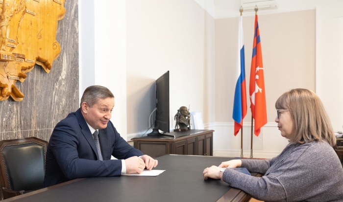 Губернатор Волгоградской области провел рабочую встречу с Татьяной Гензе