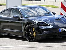 Представлены первые снимки Porsche Taycan в серийном кузове