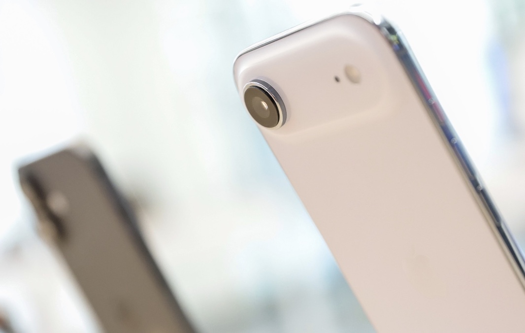 Apple признала iPhone Air провалом