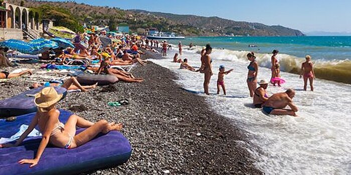Эксперты рассказали, где российские туристы собираются отдохнуть летом 2021 года