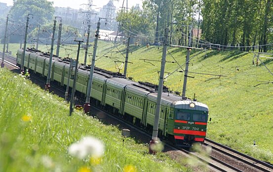 Жительница Саратовской области выпала с электрички
