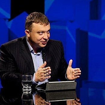 Уралов: «Владимир Зеленский определился с моделью власти на Украине»