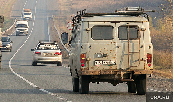 Депутат Госдумы заявил о необходимости бесплатно передавать в зону СВО подержанные машины