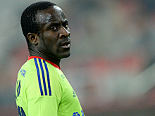 Трансфер Думбия в турецкий клуб сорвался