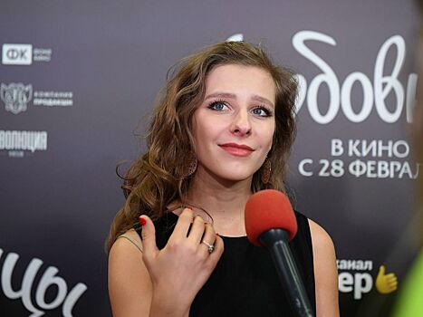 Впервые ставшая матерью Арзамасова поделилась «честным» снимком из больницы