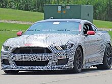 В Интернете появились снимки Ford Mustang Shelby GT500