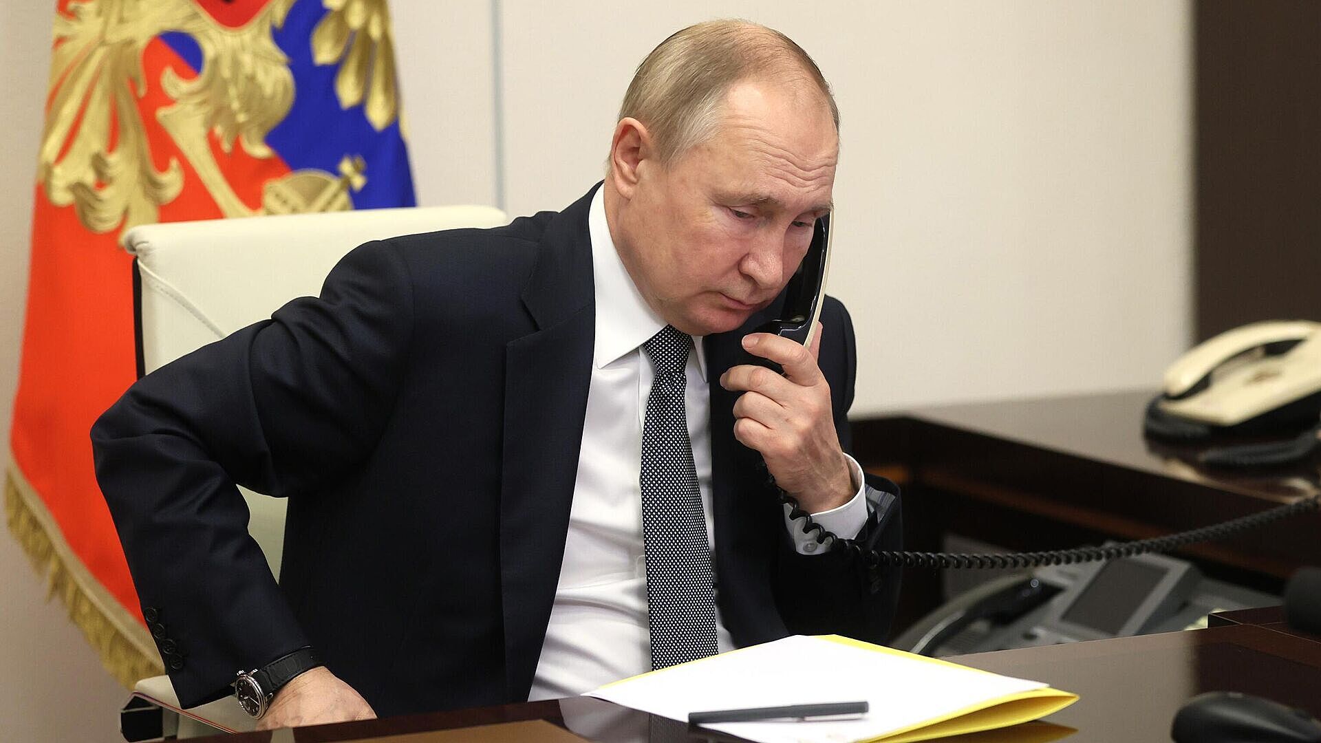 Путин поговорил по телефону с Эрдоганом