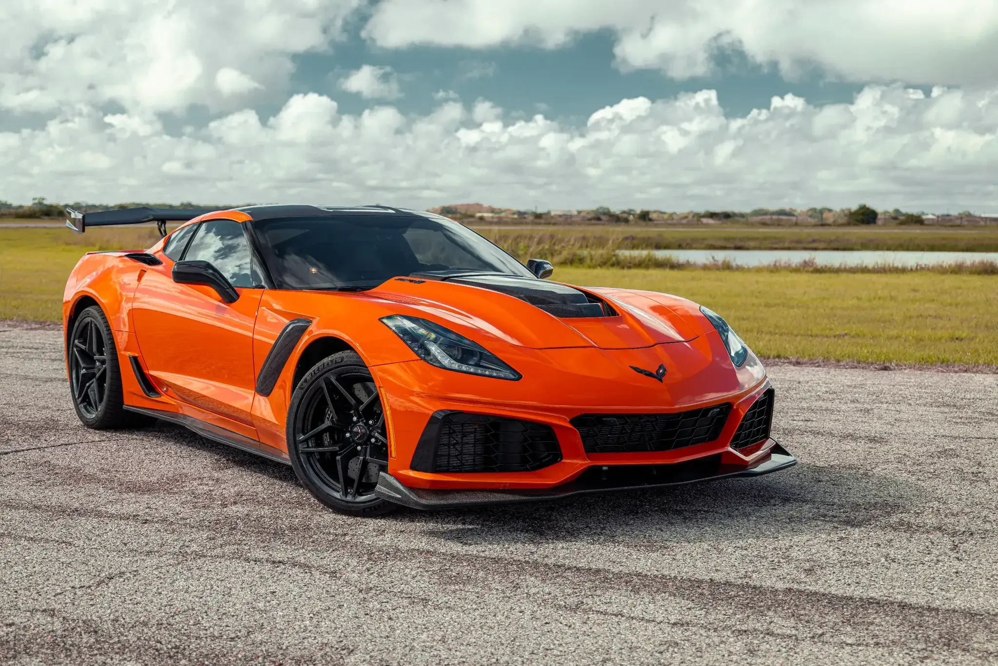 Corvette c7 значок