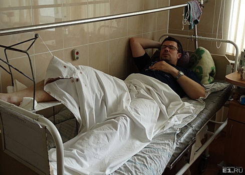 «Боль была дикая»: в Екатеринбурге велосипедист сломал ногу, когда его попытался остановить гаишник
