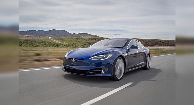 Илон Маск: Полный автопилот Tesla появится через несколько недель