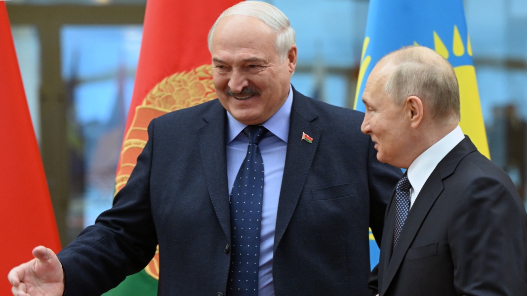 Лукашенко сообщил, что проведет переговоры с Путиным перед заседанием Высшего госсовета СГ