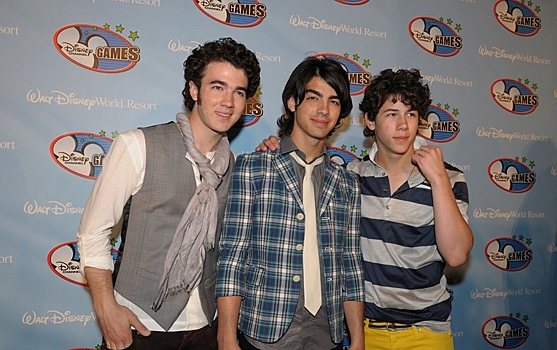 Было — стало: чем занимаются и как выглядят красавчики-сердцееды братья Джонас после распада Jonas Brothers