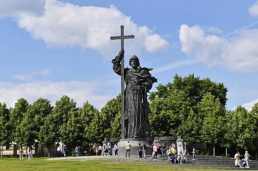 Князь владимир москва фото