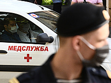 Арендатор зарезал соседку и ранил собственника квартиры в Москве