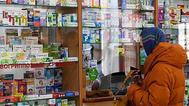 Россиян призвали не скупать лекарства в аптеках