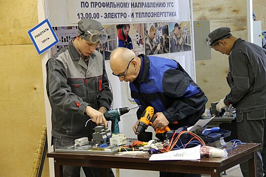 Студенты Светлинского техникума участвовали в олимпиаде профмастерства