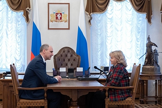 Денис Паслер и Людмила Бабушкина встретились тет-а-тет: о чем шла речь