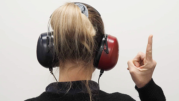 Перечислены пять главных опасностей для слуха