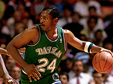 «Даллас» выведет из обращения номер Марка Агуайра