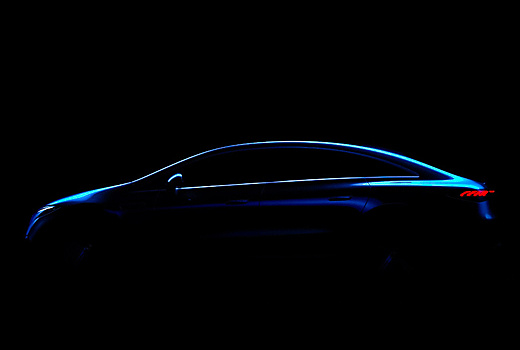 Mercedes-Benz показал новое изображение электрического лифтбека EQS