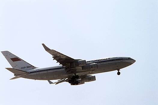 Российский самолет прибыл в Анкоридж