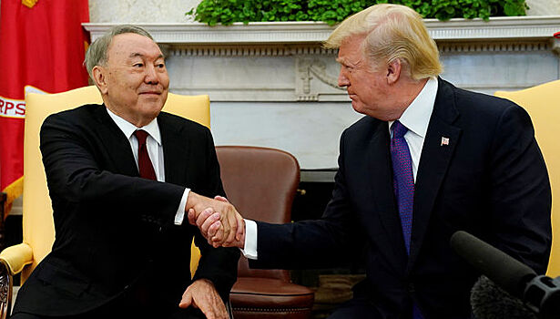 Назарбаев: отношения США и России ушли на ноль