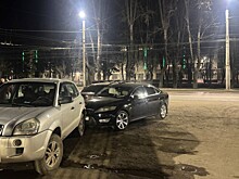 Ford собрал «паровозик» на Московской улице