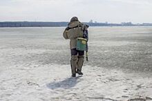 «Как асфальт». Челябинские рыбаки выходят на лёд, когда на улице +15