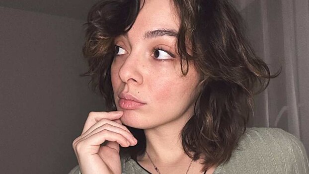 Коря показала сочный косплей Человека-паука