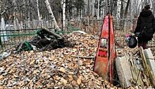 В Приморье мусор с одних могил сбрасывают на другие — очевидцы