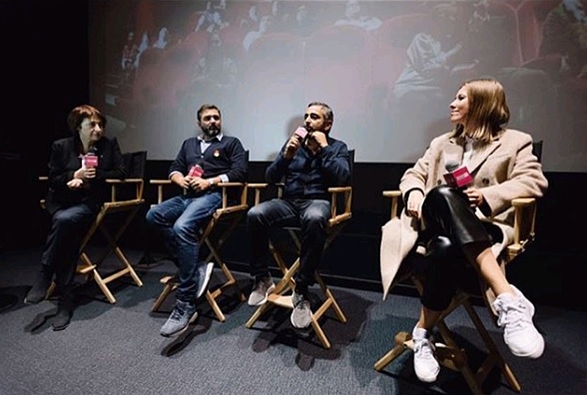 Ксения Собчак с режиссерами фильма в кинотеатре "Пионер".