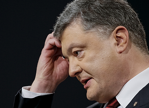 У Порошенко на публике случился провал в памяти